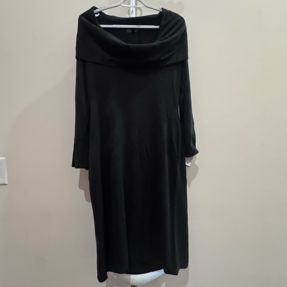 connected apparel Black Off-Shoulder Midi Dress